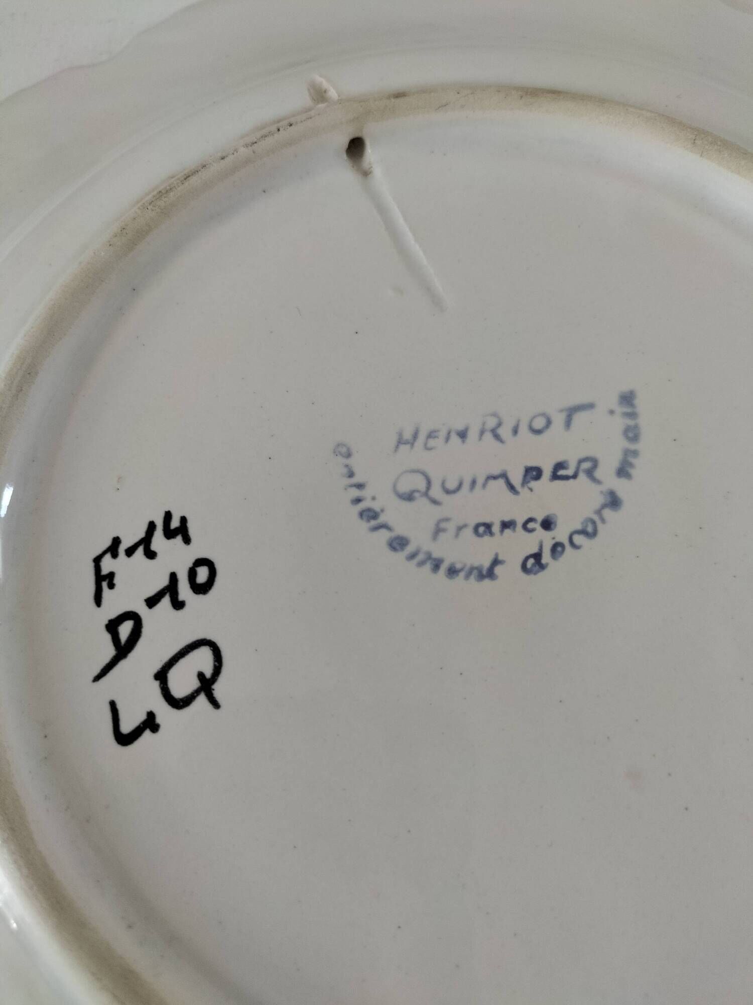 Henriot Quimper plate – pheasant motif – scalloped edge – F14 decoration
