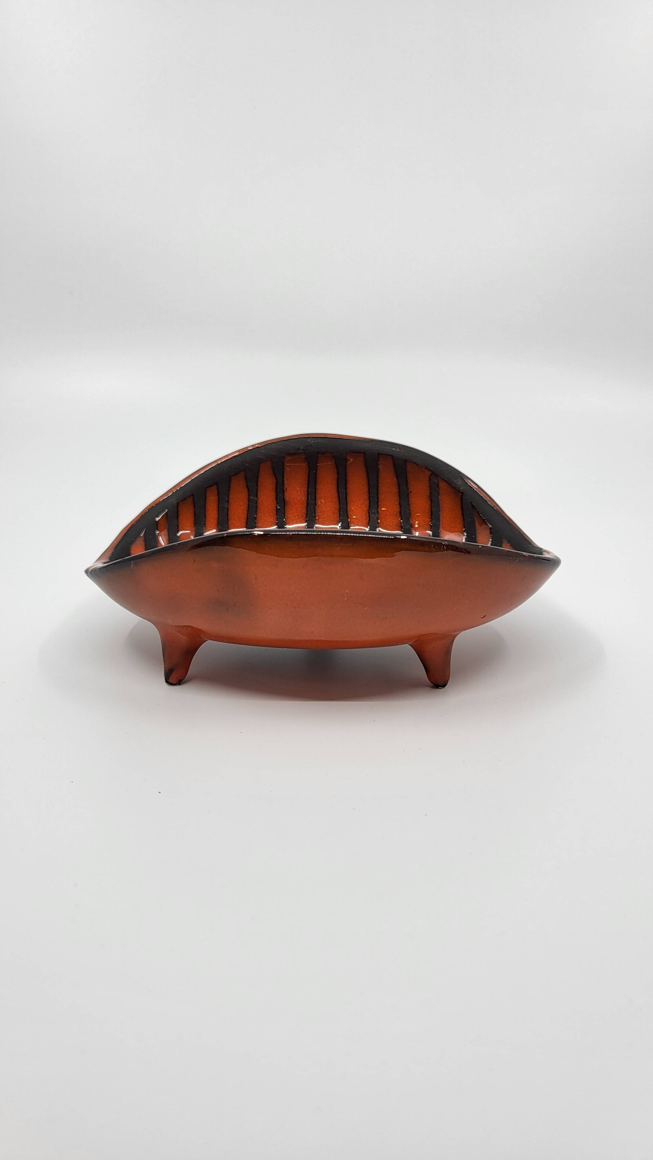 Empty Pocket / Ashtray by Roger Capron