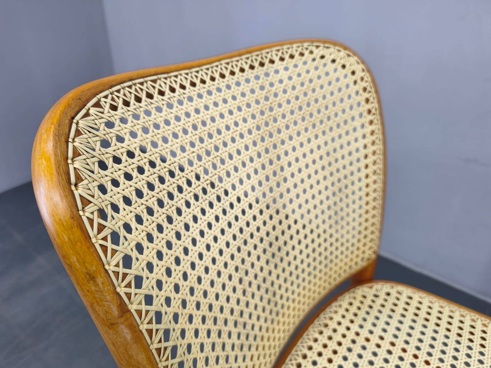 Set of 4 Bentwood Chairs No. 811 after Hoffmann, 1990s