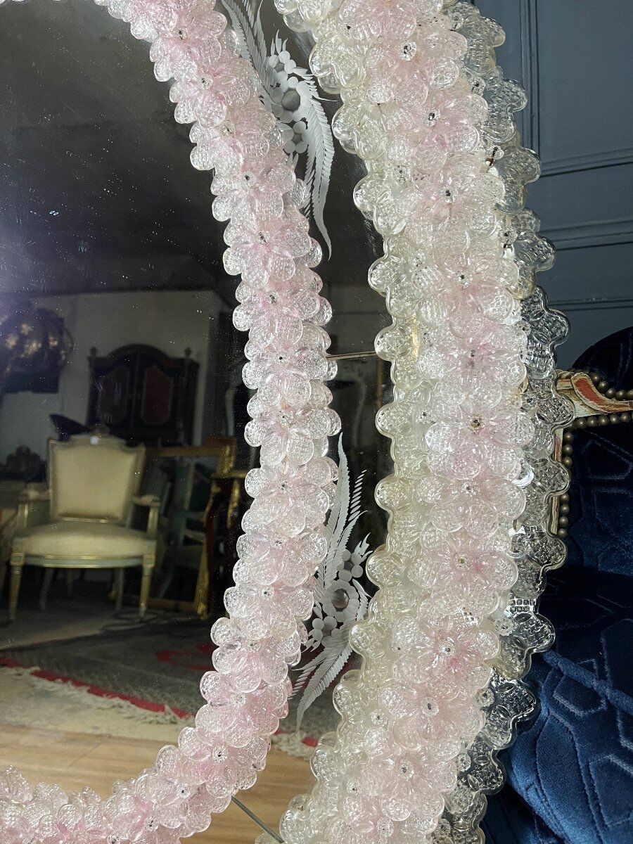 Oval Venice mirror from the 50s in Murano glass