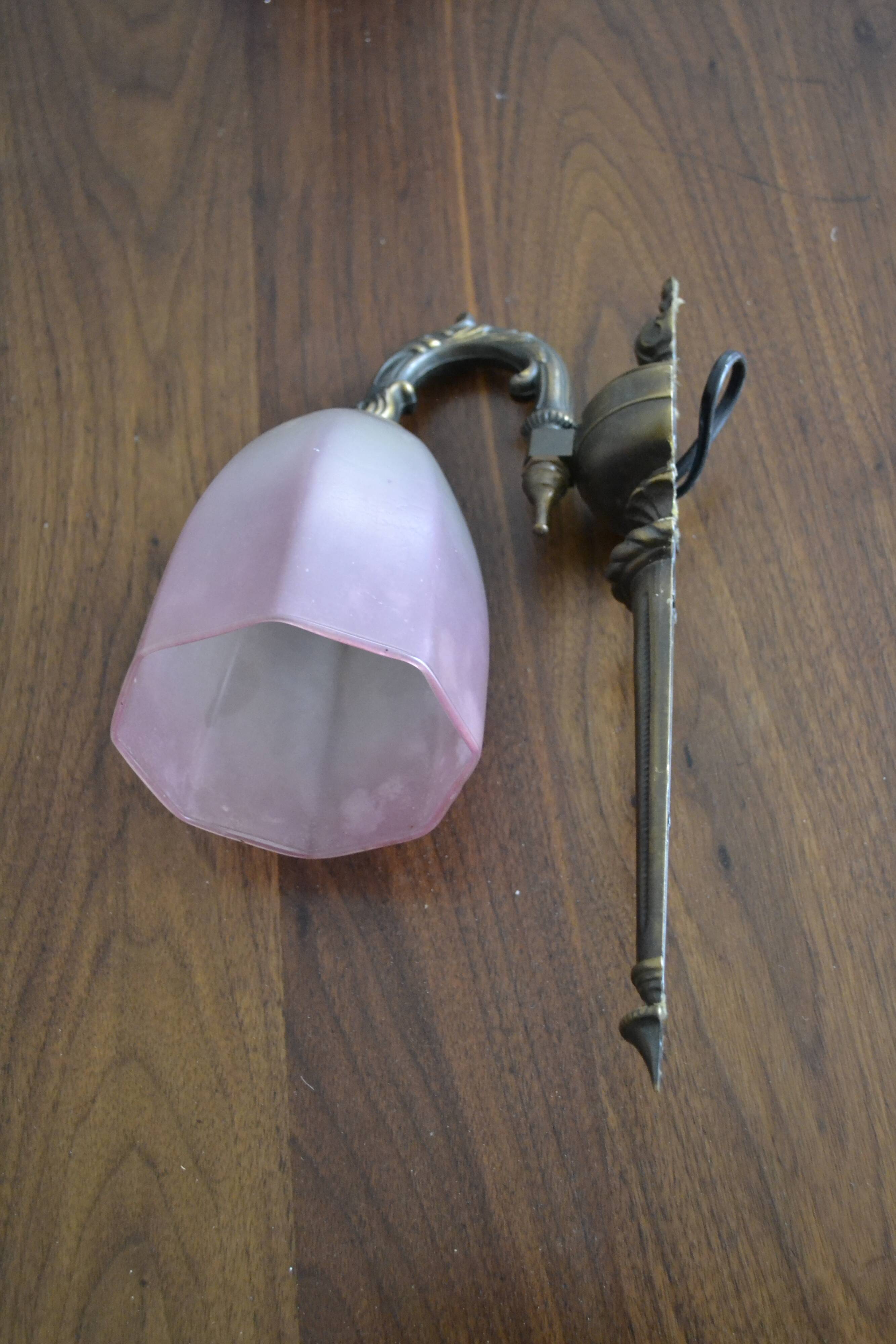 Art Deco wall lamp