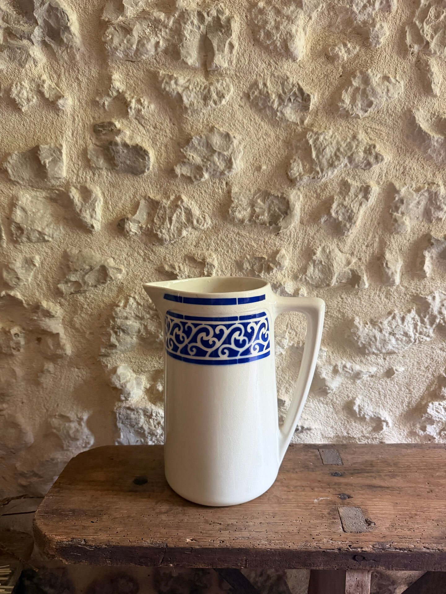 Pichet KG Luneville in ironstone