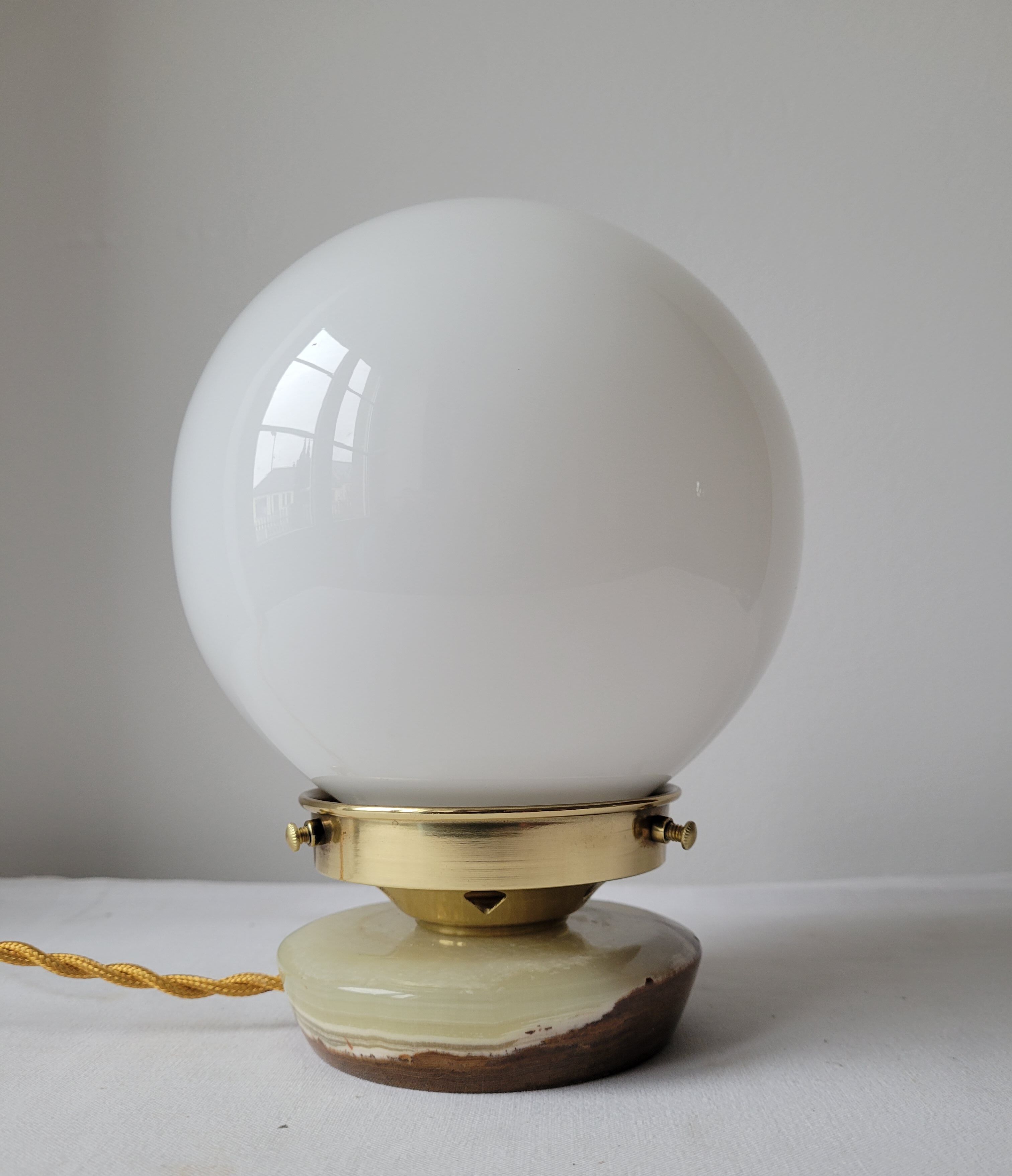 Onyx lamp and opaline wall lamps