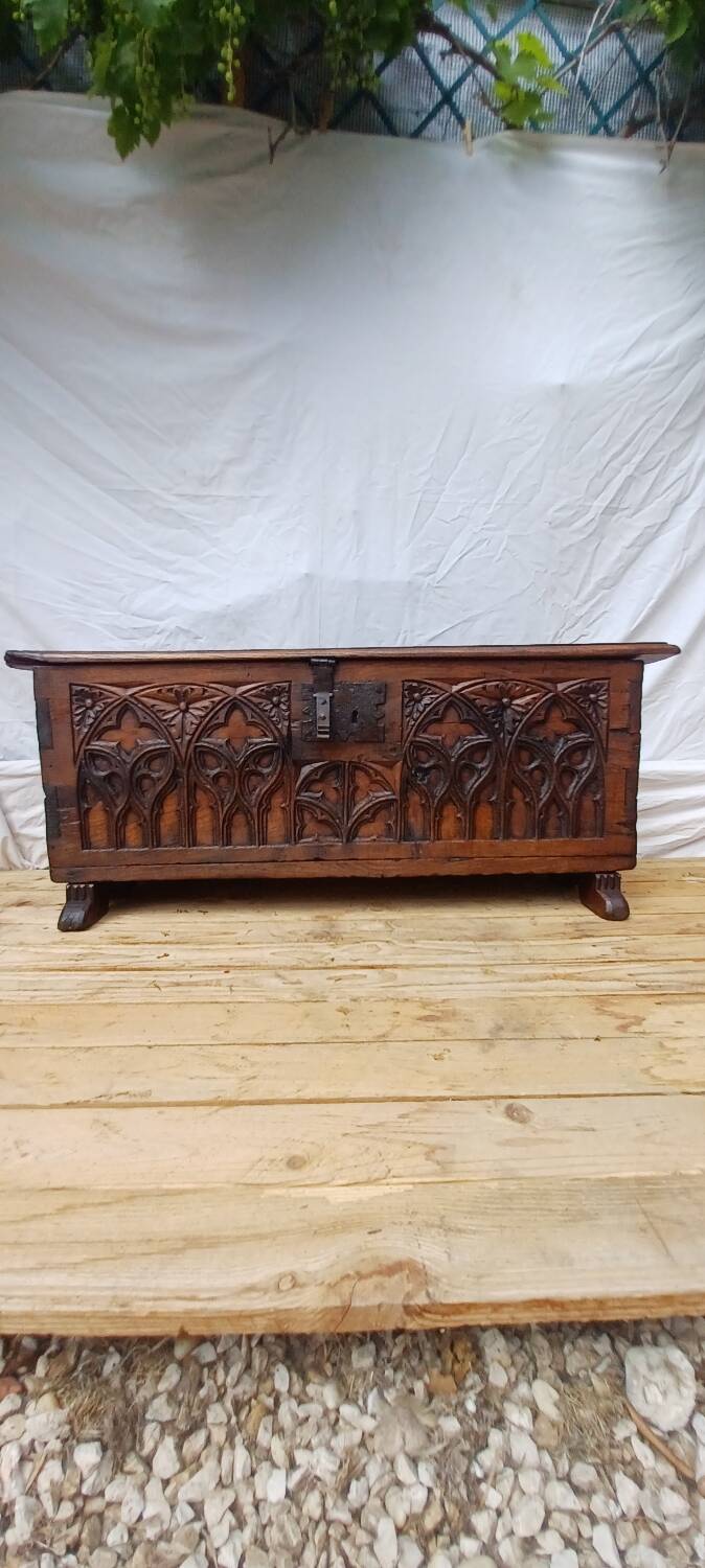 Old Gothic chest 17th century solid oak