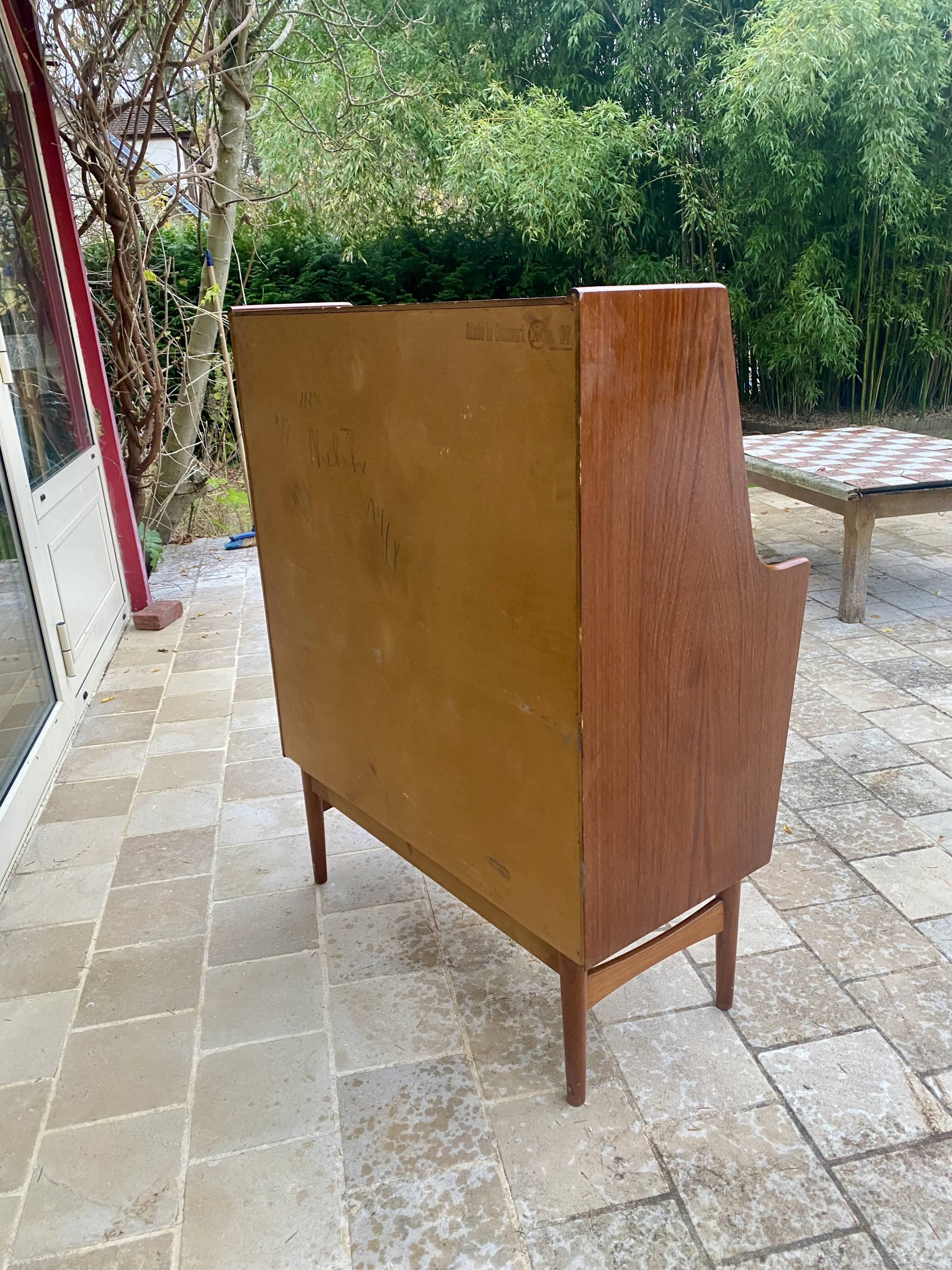 Danish secretary/desk model 37 by Arne Wahl Iversen for Vinde Møbe