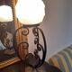 Lampe d'époque art déco fer forgé et globe verre moulé pressé