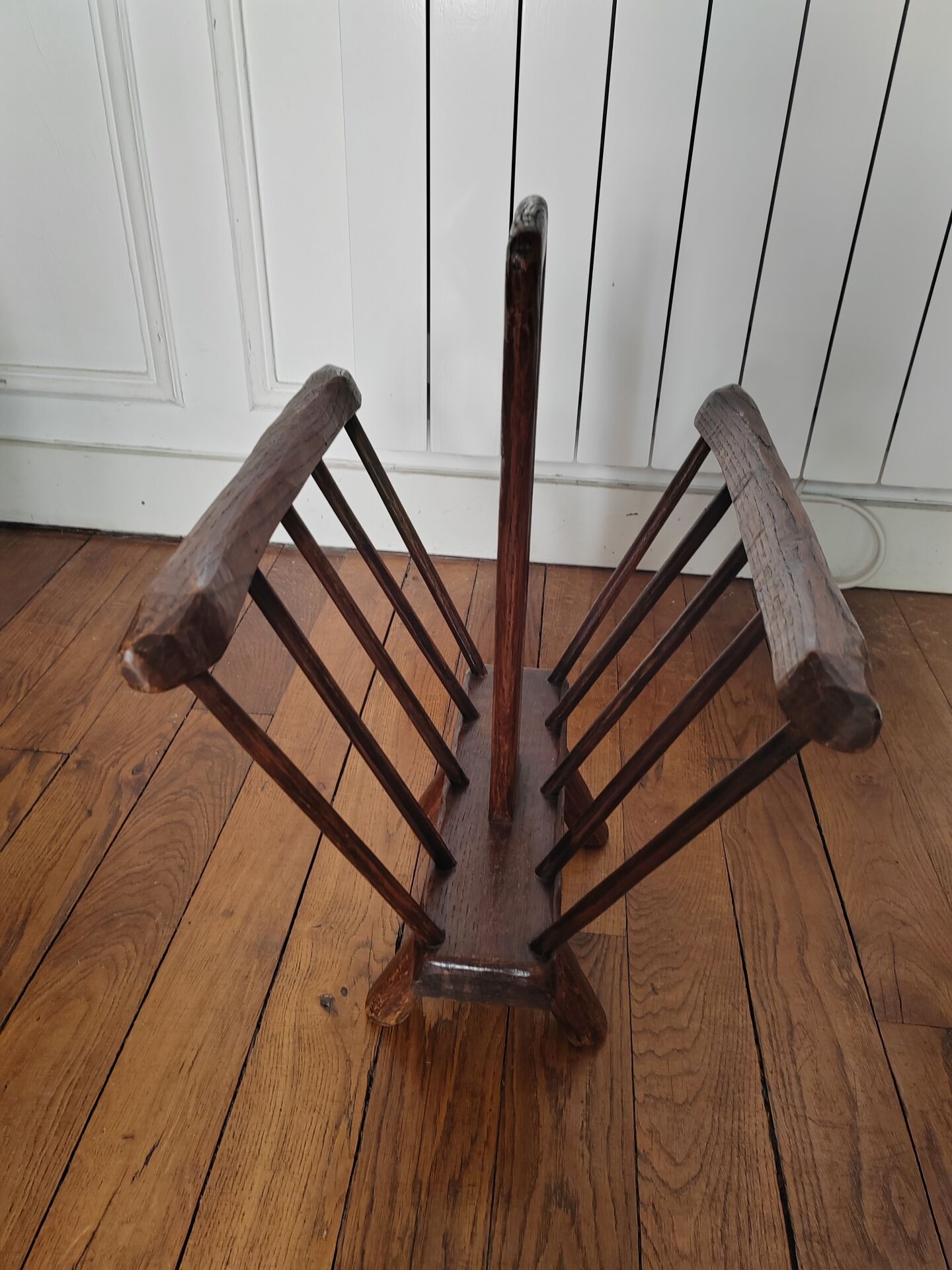 Brutalist magazine rack