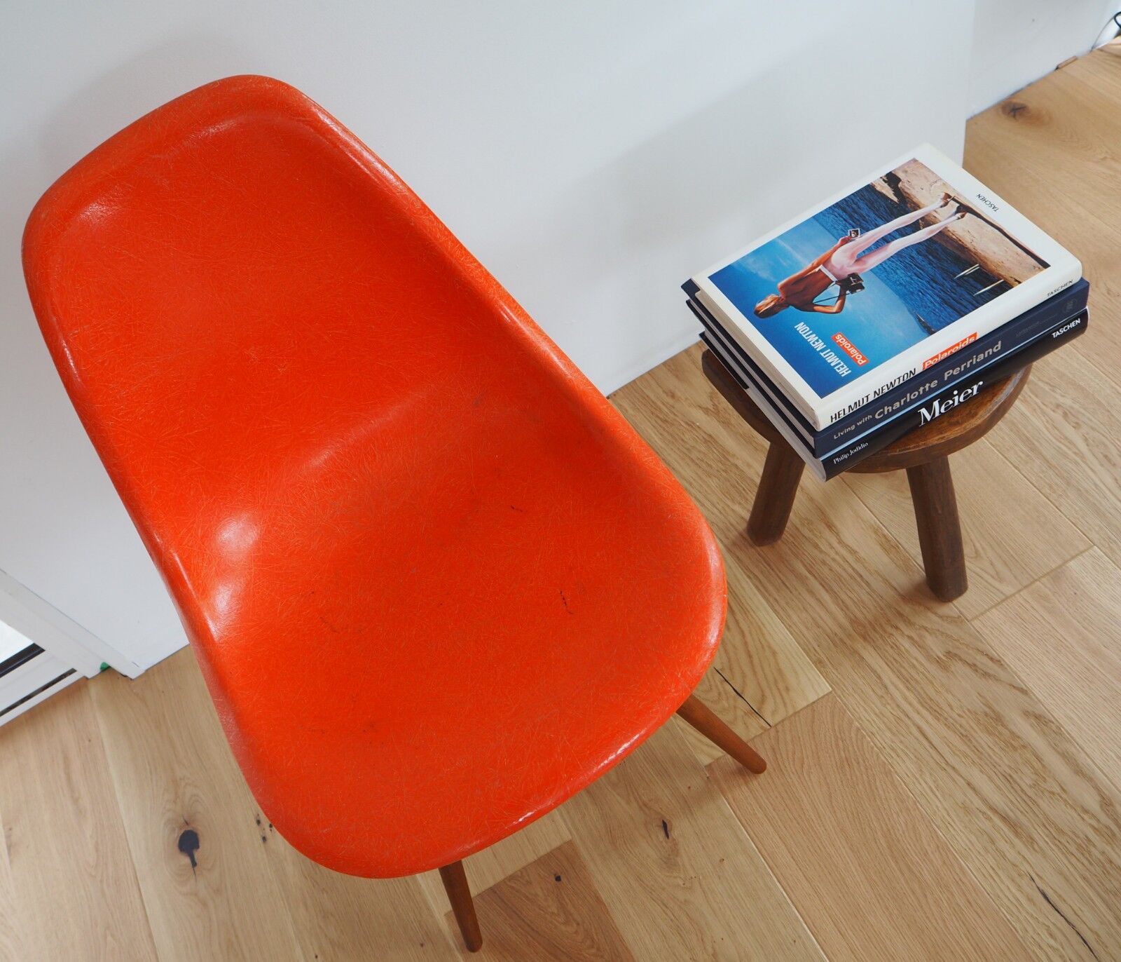 DSW Chair Herman Miller Eames