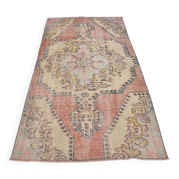 Tapis anatolien vintage noué à la main sku 2604