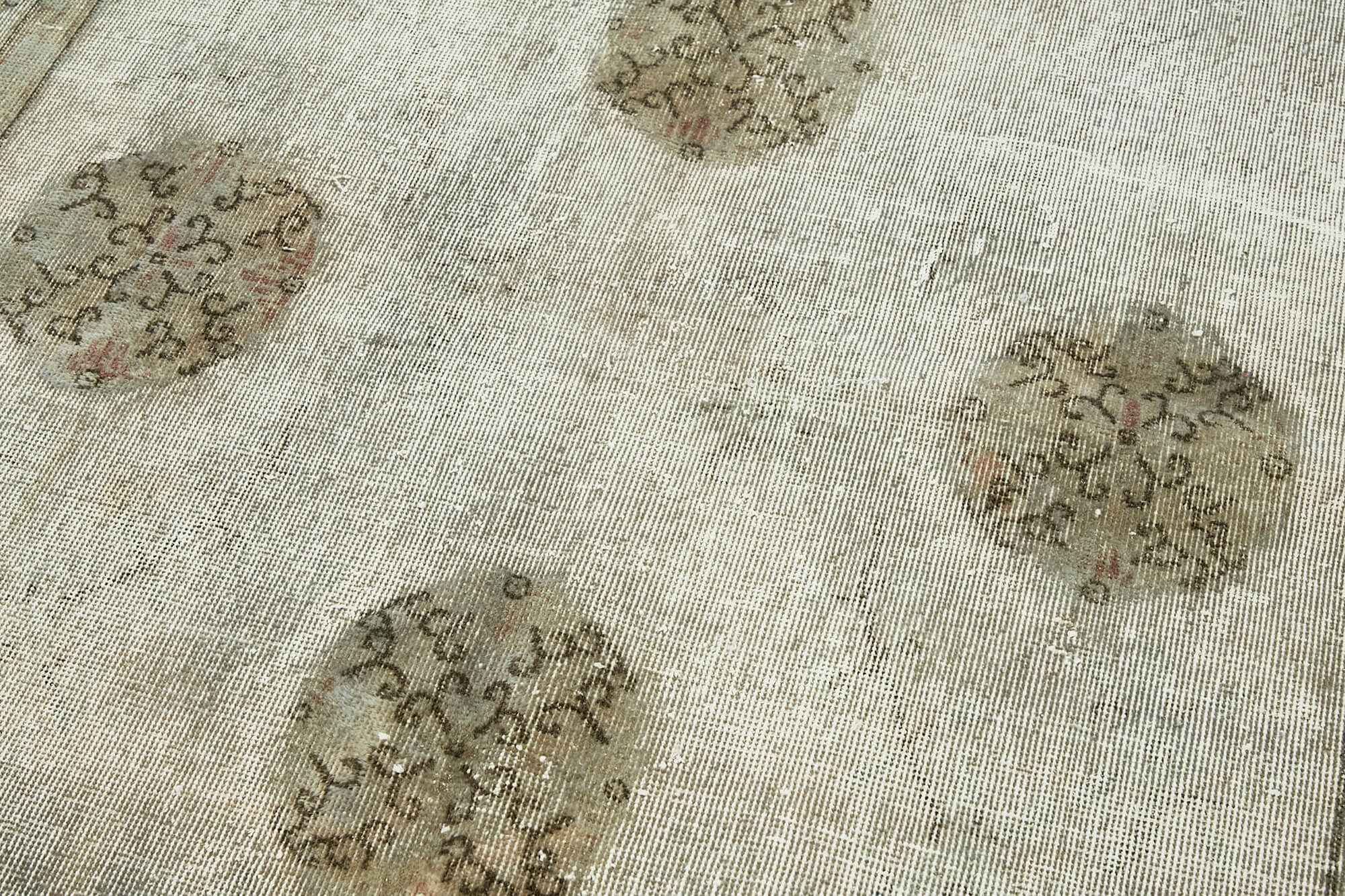 Handmade distressed anatolian 1980s 153 cm x 269 cm grey rug