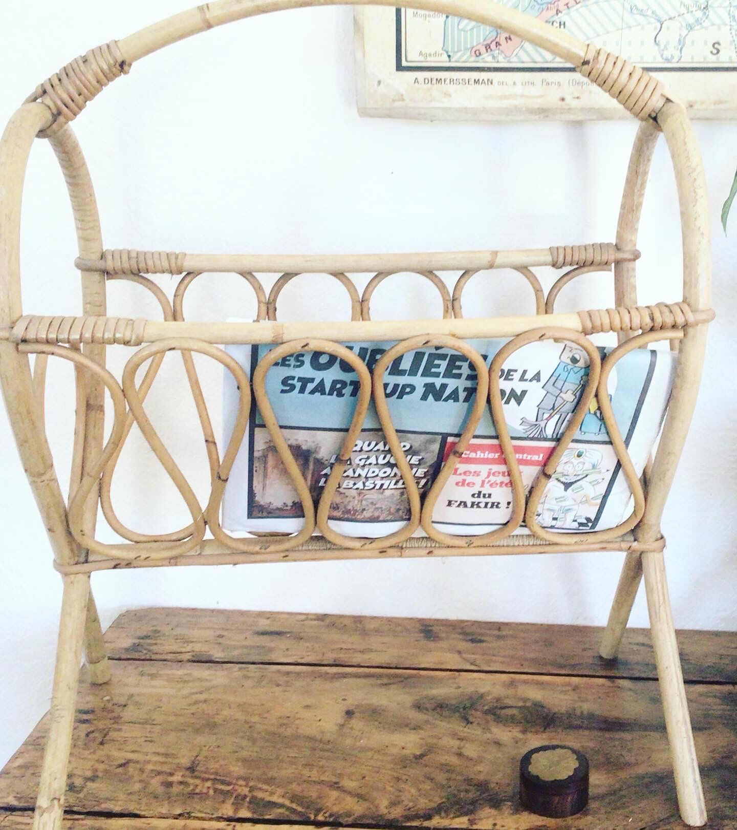 Rattan magazine holder