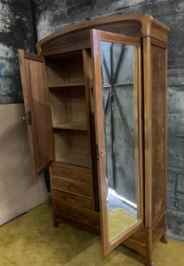 Cabinet years 40