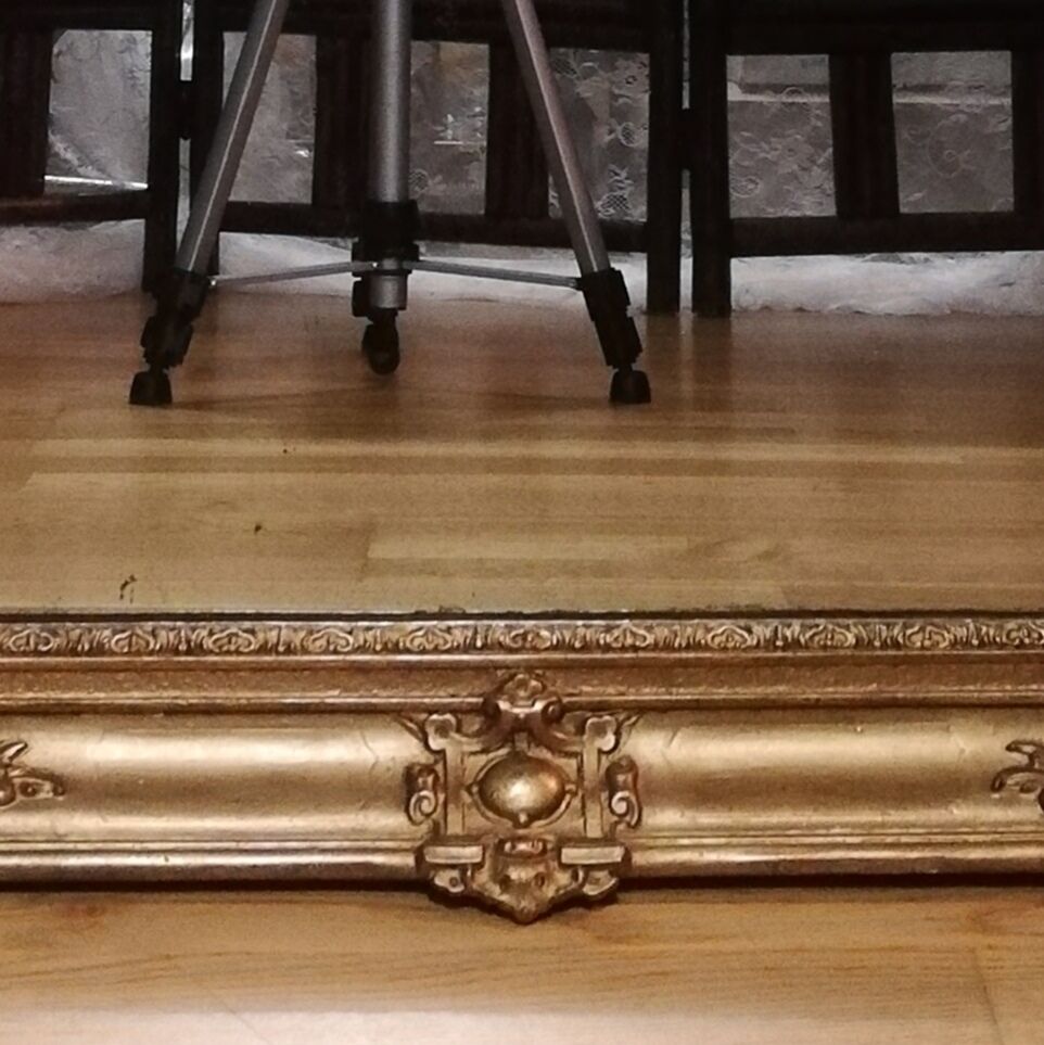 Wooden mirror and gilded stucco style Restoration height 94cm