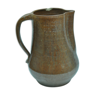 Signed sandstone broc pitcher to restore