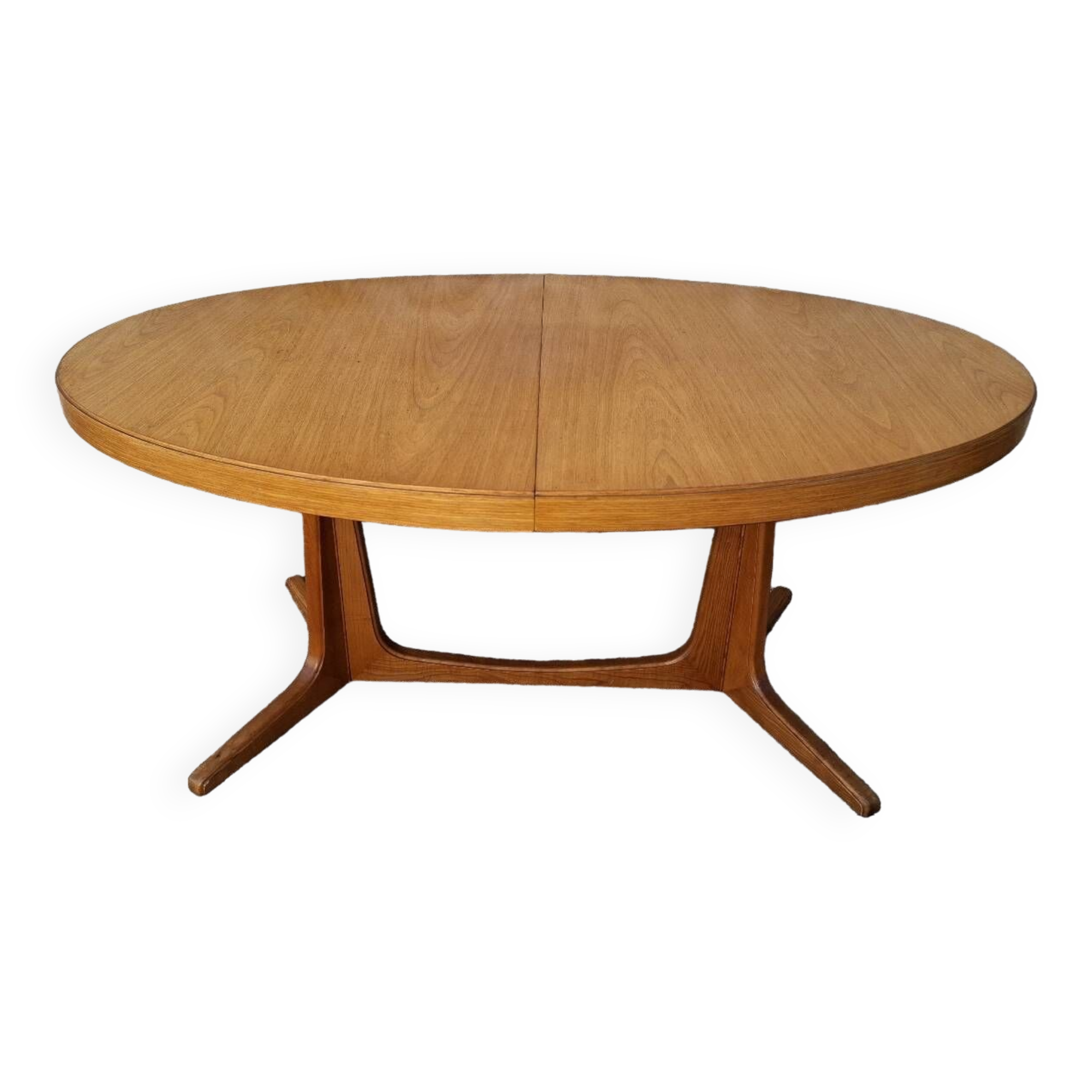 Baumann oval table