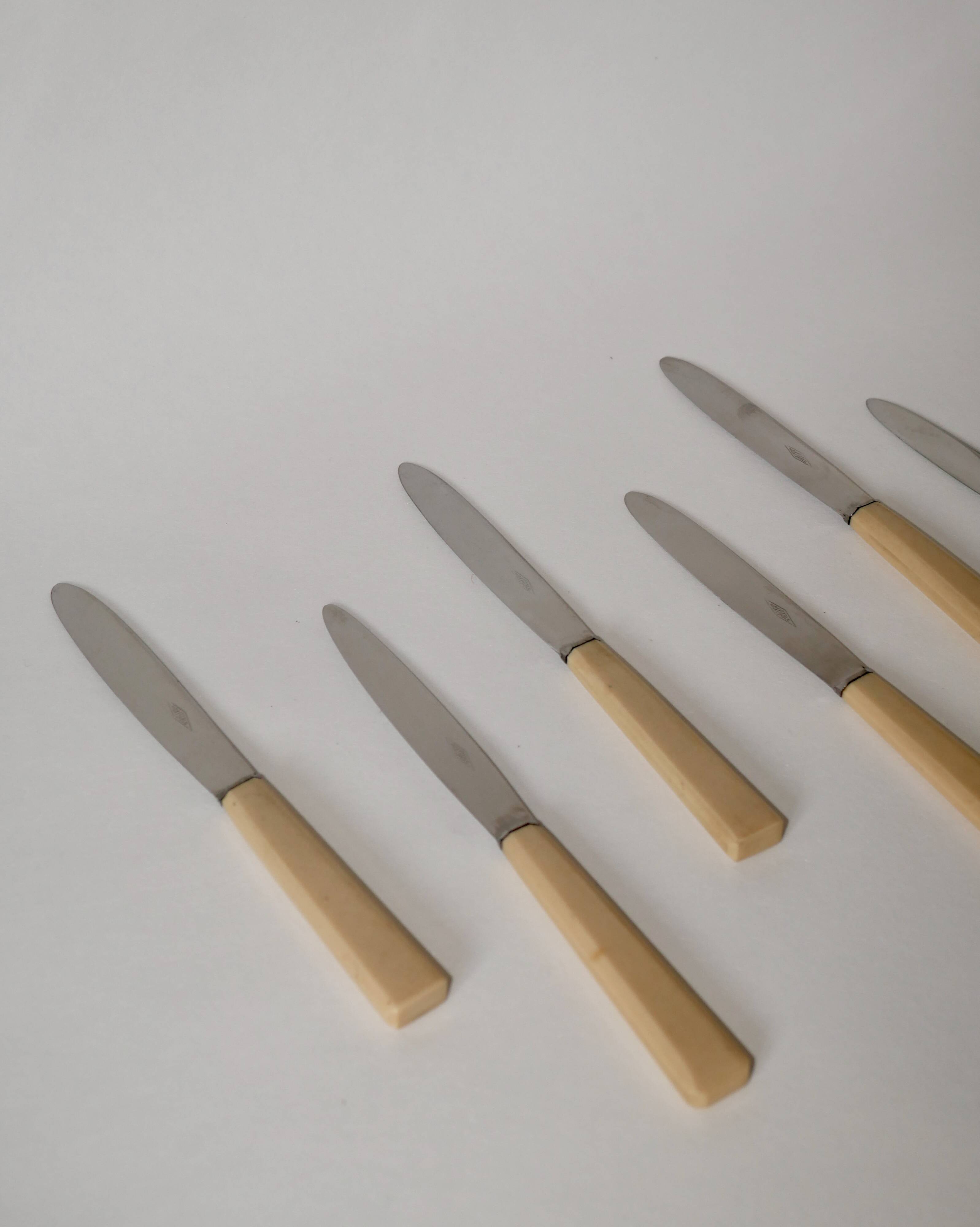 set of 6 beige bakelite knives 1960