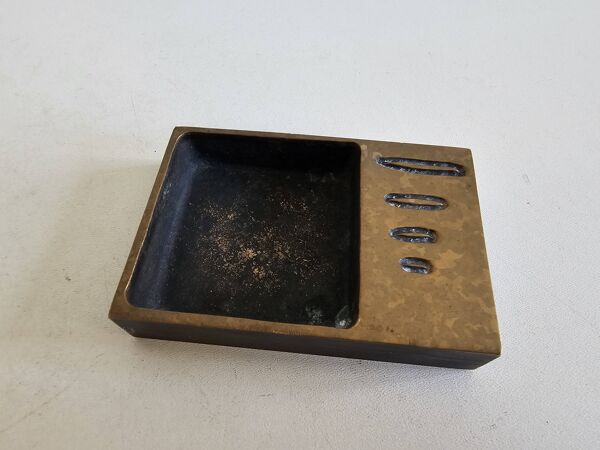 Cendrier en bronze attribué à Jacques Lauterbach, années 1960