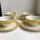 Lot de 4 tasses et sous-tasses jaune canari moulin des loups années 50