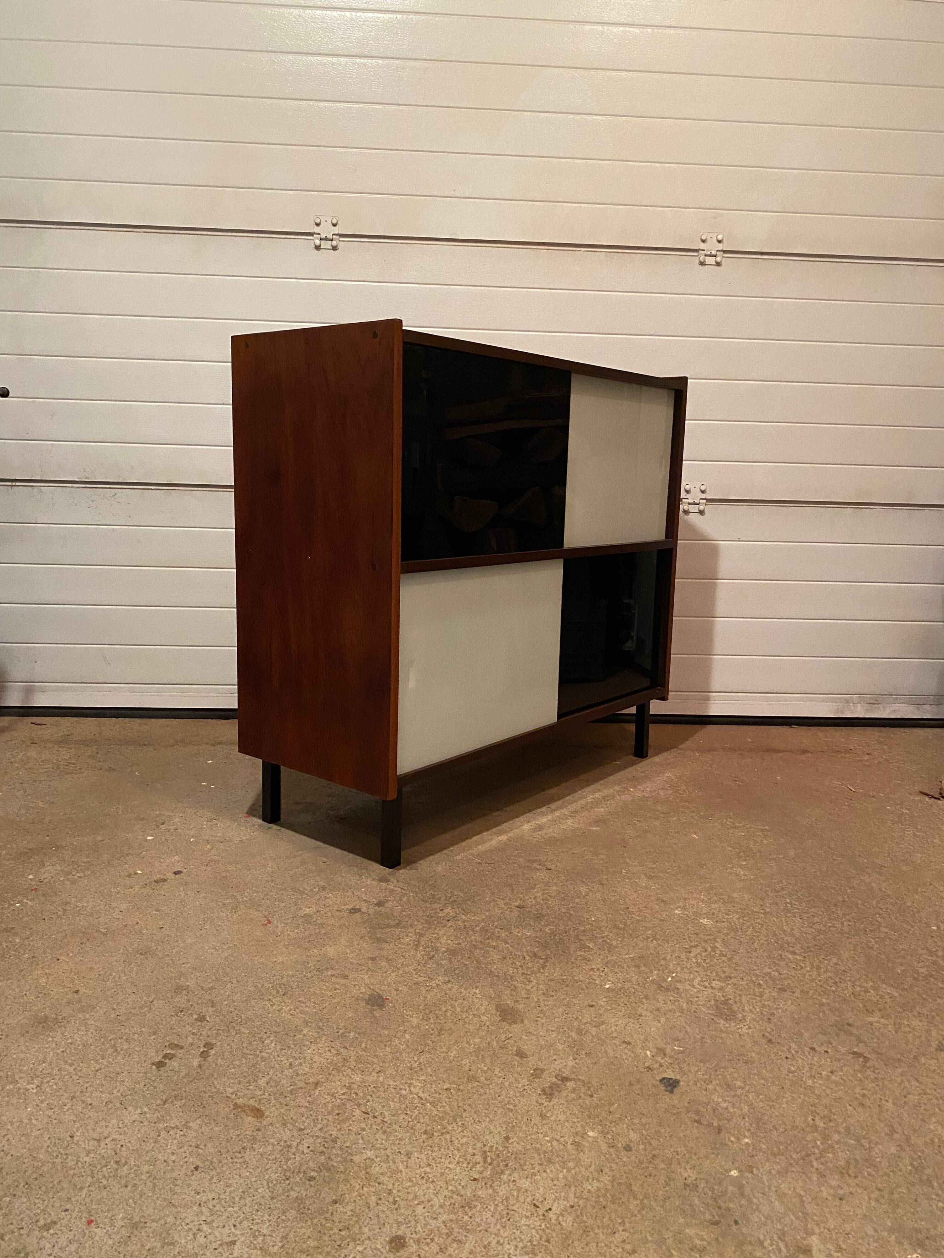 Vintage bookcase/display cabinet