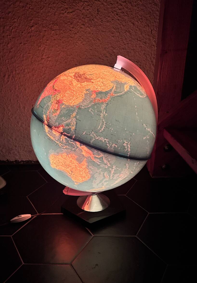 Globe terrestre Grange Batelière