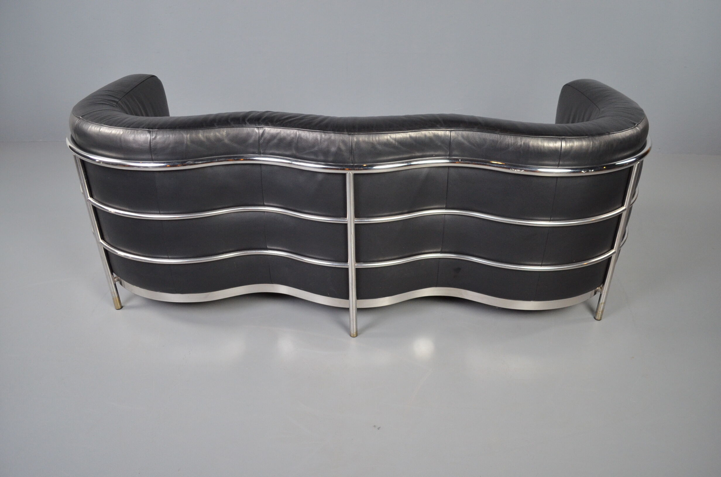 Zanotta 'Onda' 3-seater sofa in black leather