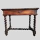 Table à écrire bureau Louis XIII du XIXe