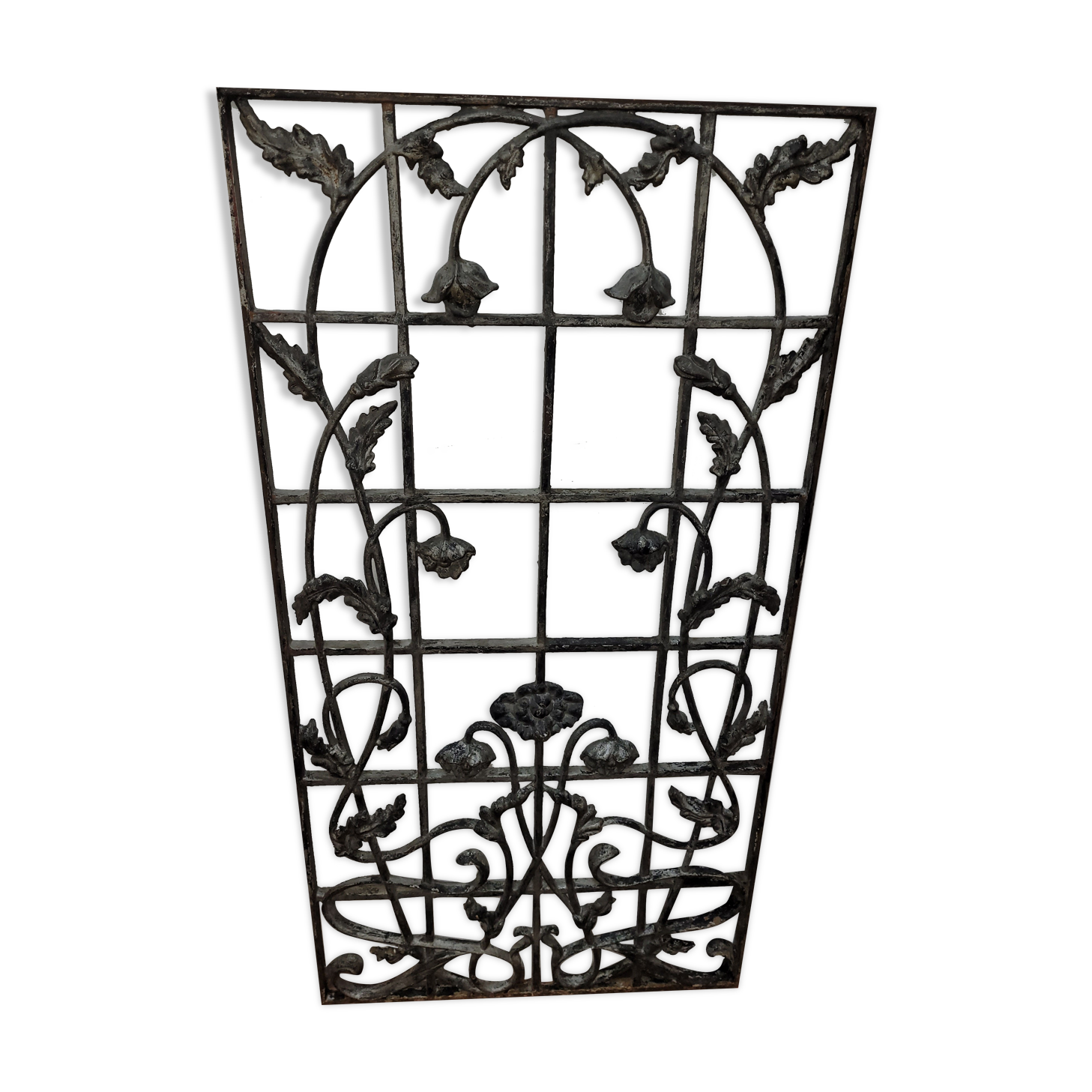 Grille en fonte art déco