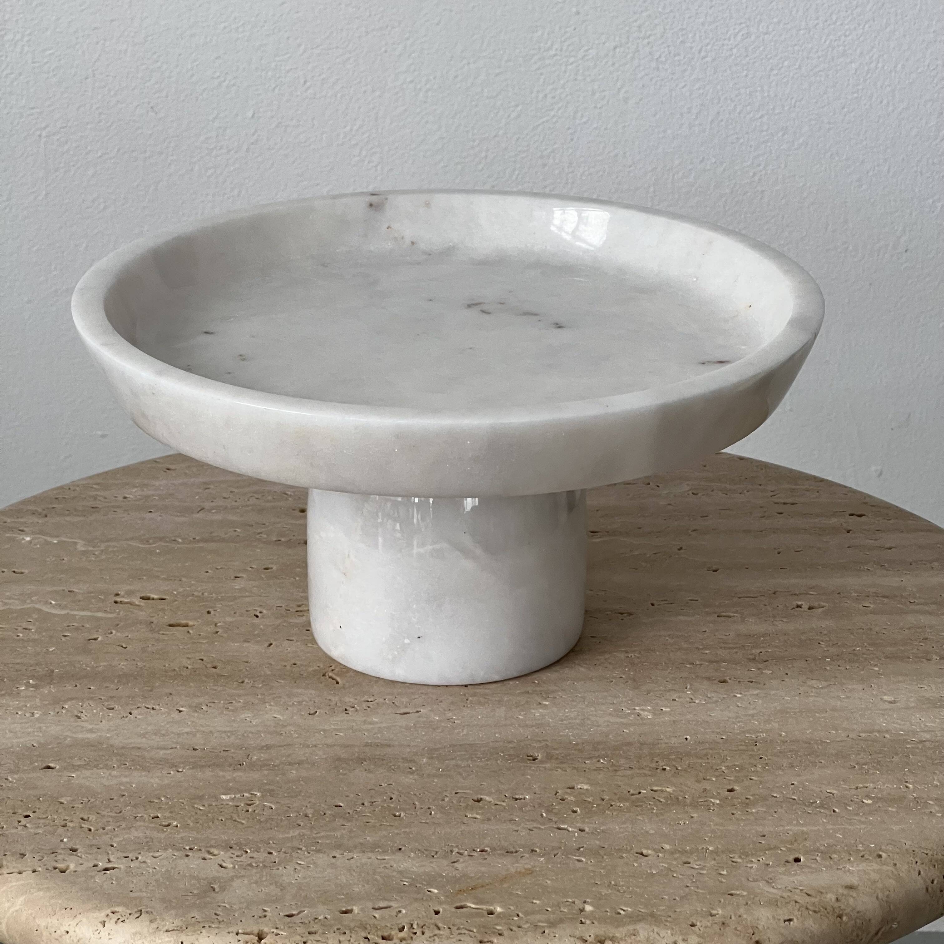 Marble pedestal dish