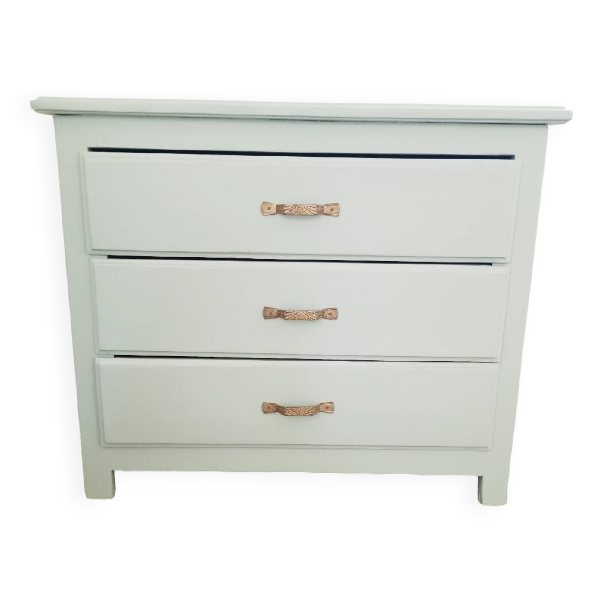 Small chest of drawers