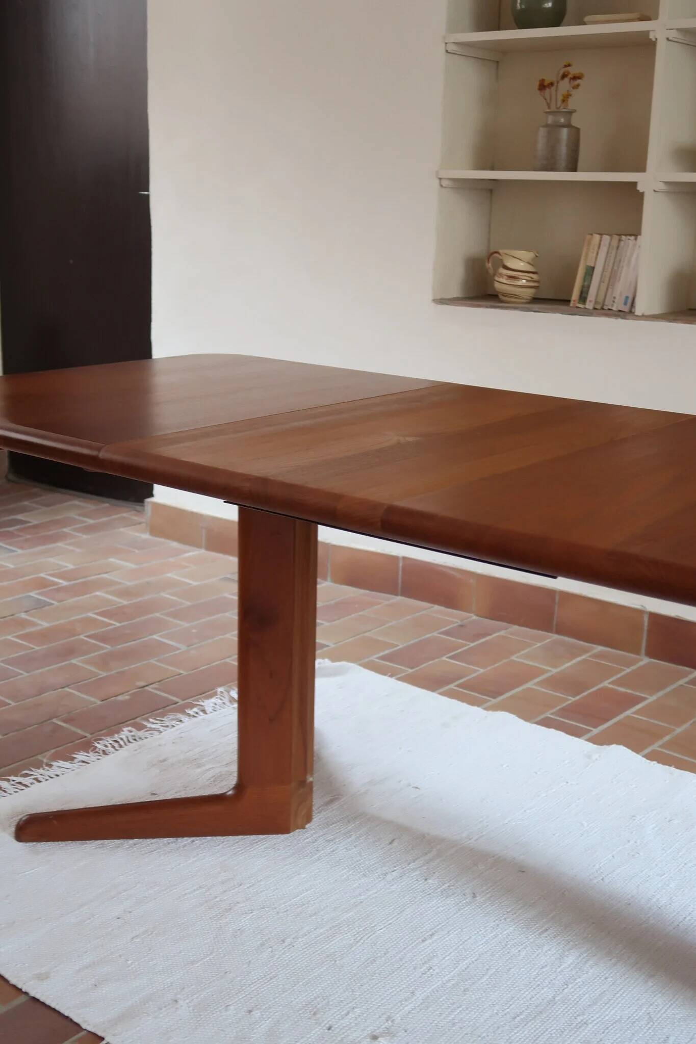 Table à manger danoise extensible en teck, pied central