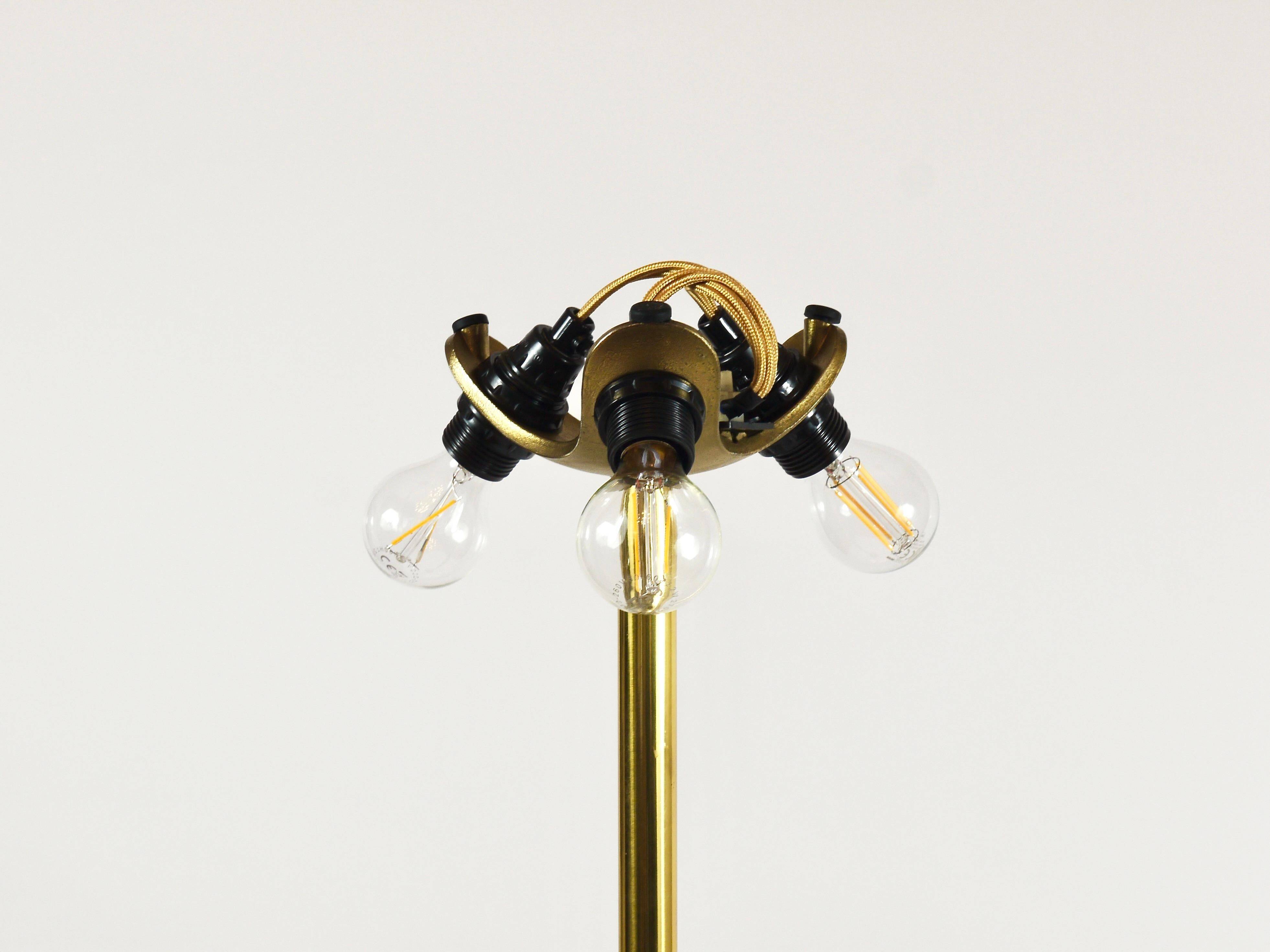 Lampe sur pied Roberto Pamio Febo en marbre, laiton et verre de Murano par Leucos Italie