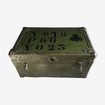 Trunk signed by the U.S. army Philadelphia years 1939-1945