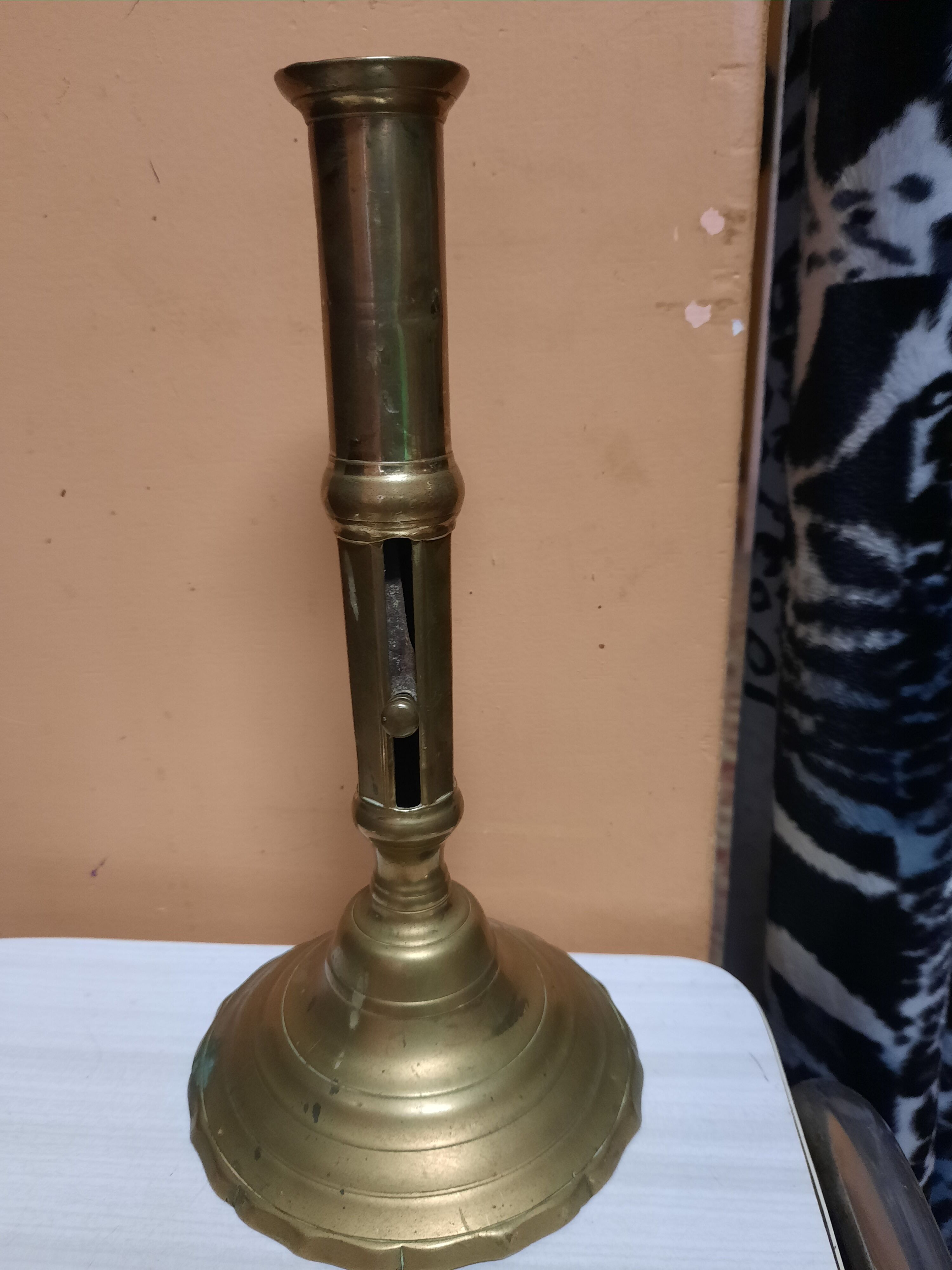 Golden candle holder