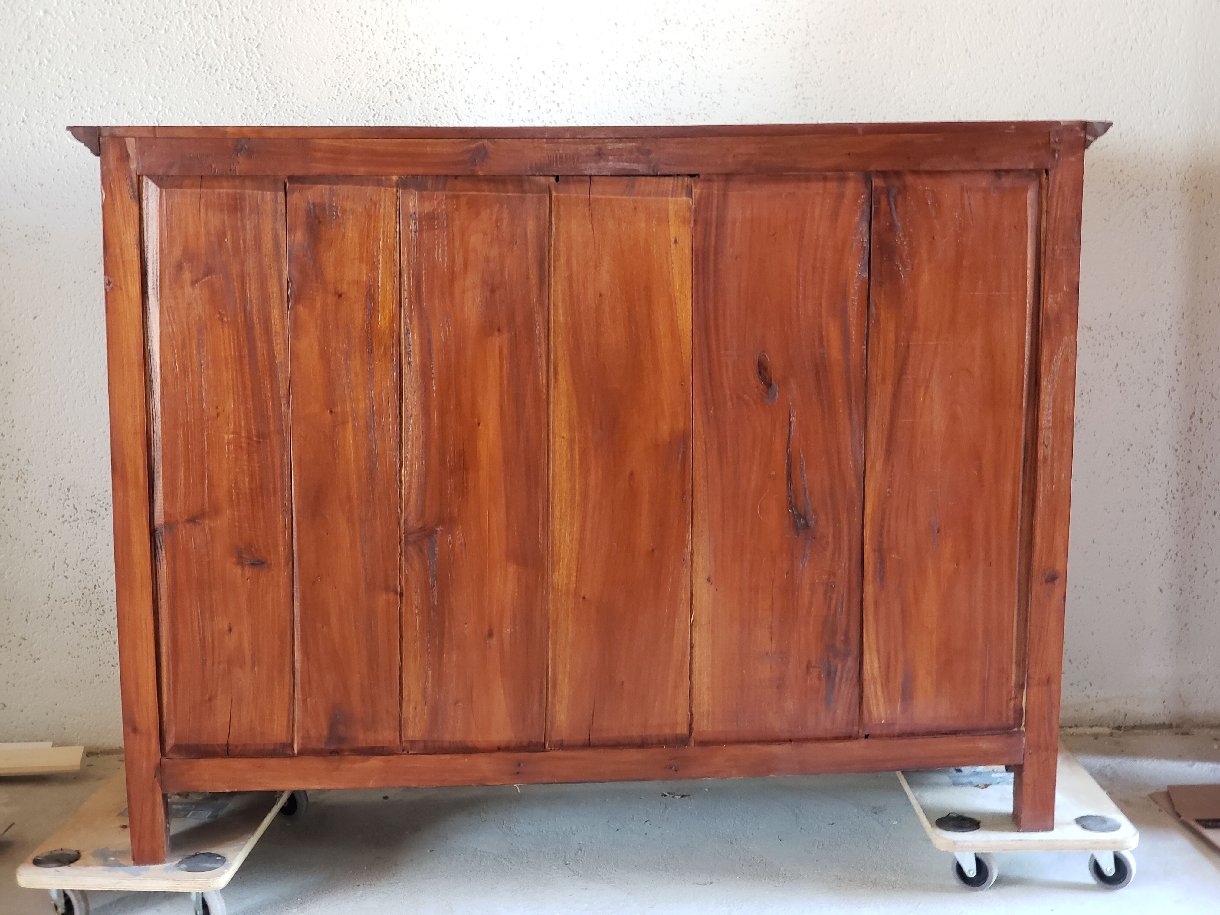 Farm kitchen furniture