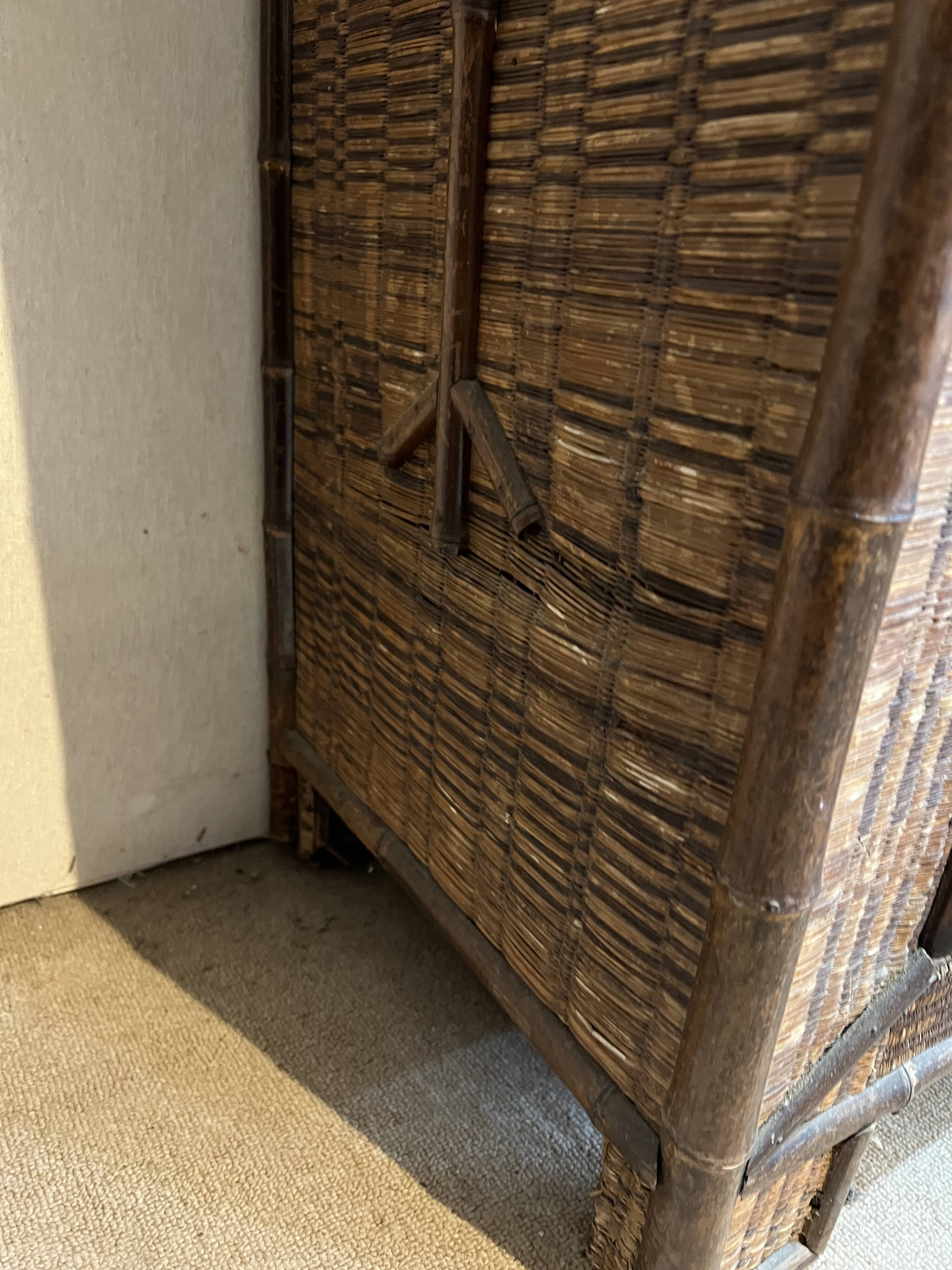 Two-door bamboo wardrobe