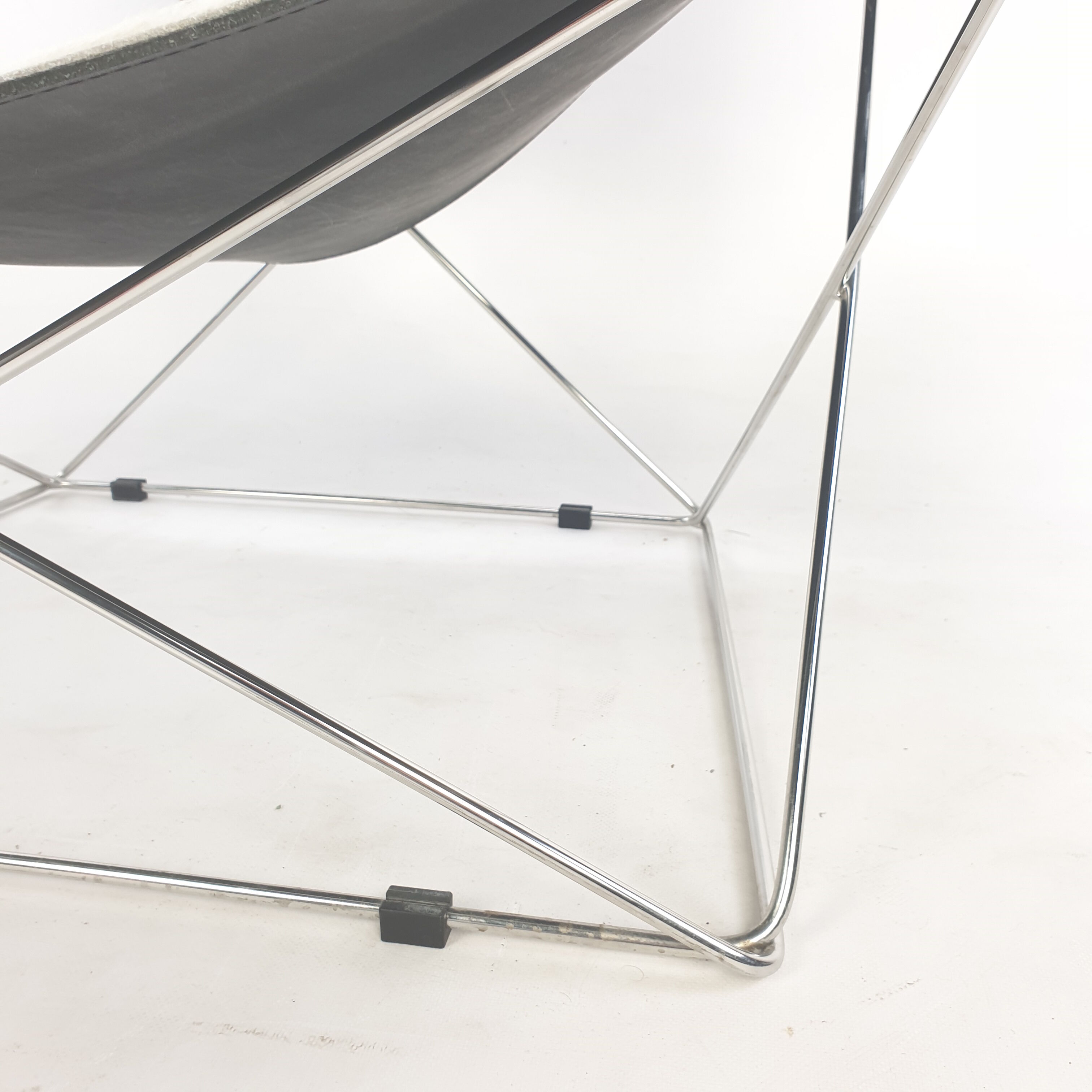 F675 Butterfly Chair by Pierre Paulin for Artifort, 1970s