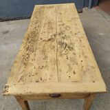 Farm table