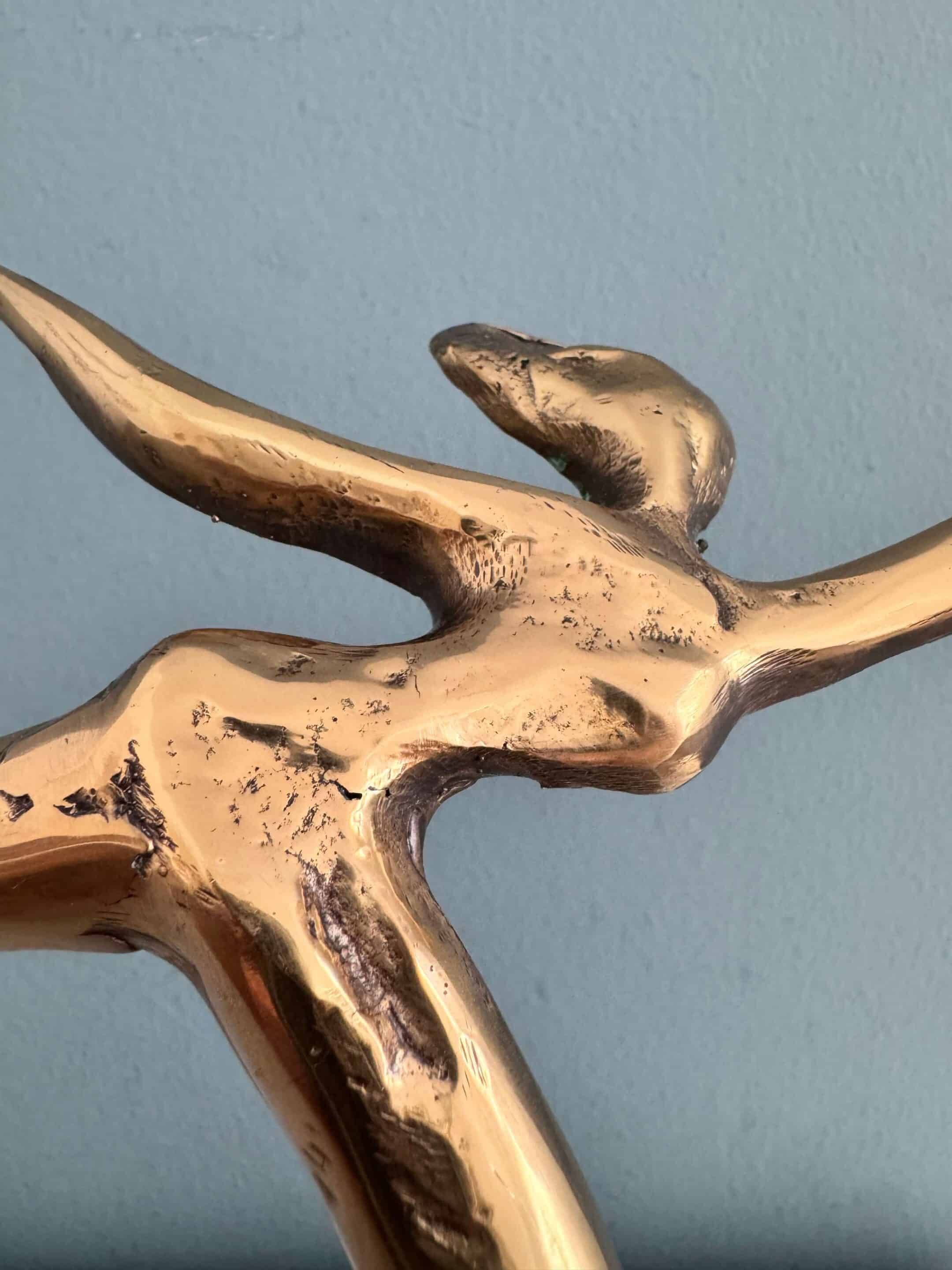 Dancer, sculpture by Yves Lohé