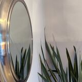 Miroir rond en métal , Italie années 1970