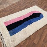Moroccan handmade Berber rug with colourful patterns, size 150 x 250 cm.