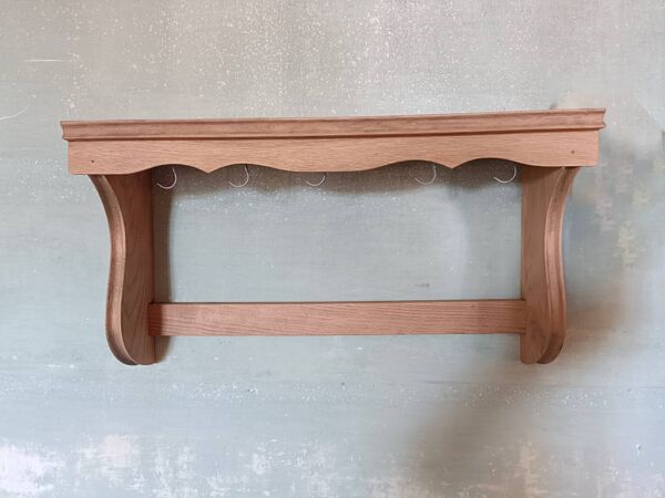 Etagère à casseroles rénovée