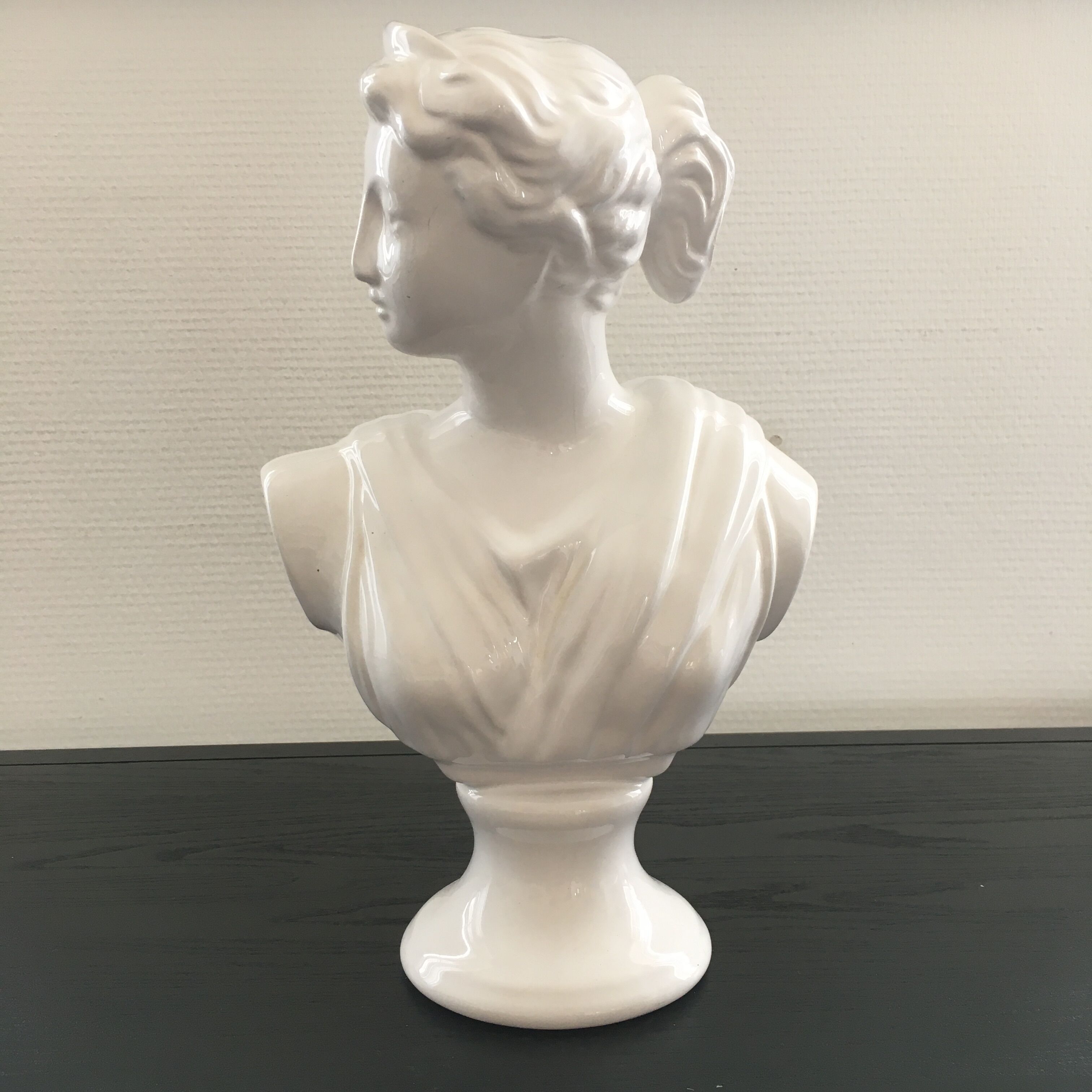 Ceramic woman bust