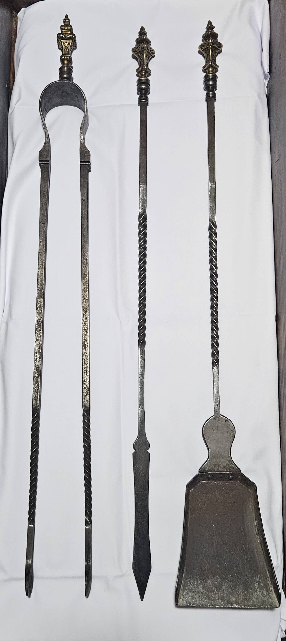 Bouhon Frères accessoires de cheminée