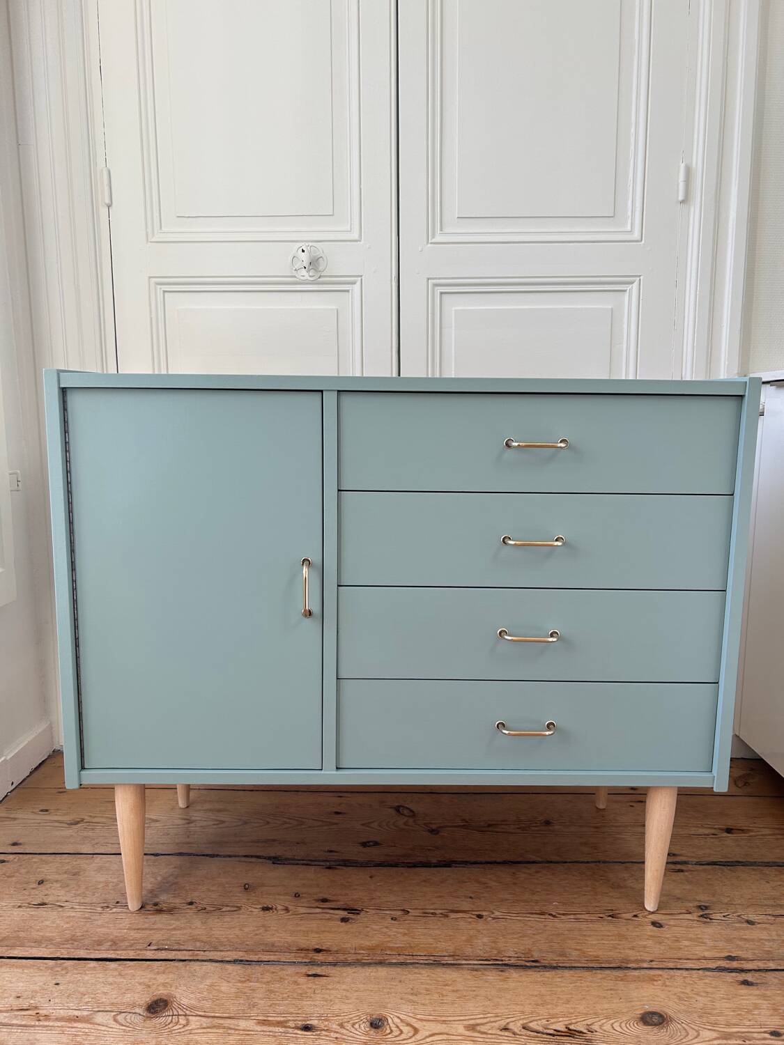 Vintage sideboard revisited in Almond Sarah Lavoine collection (Resources)