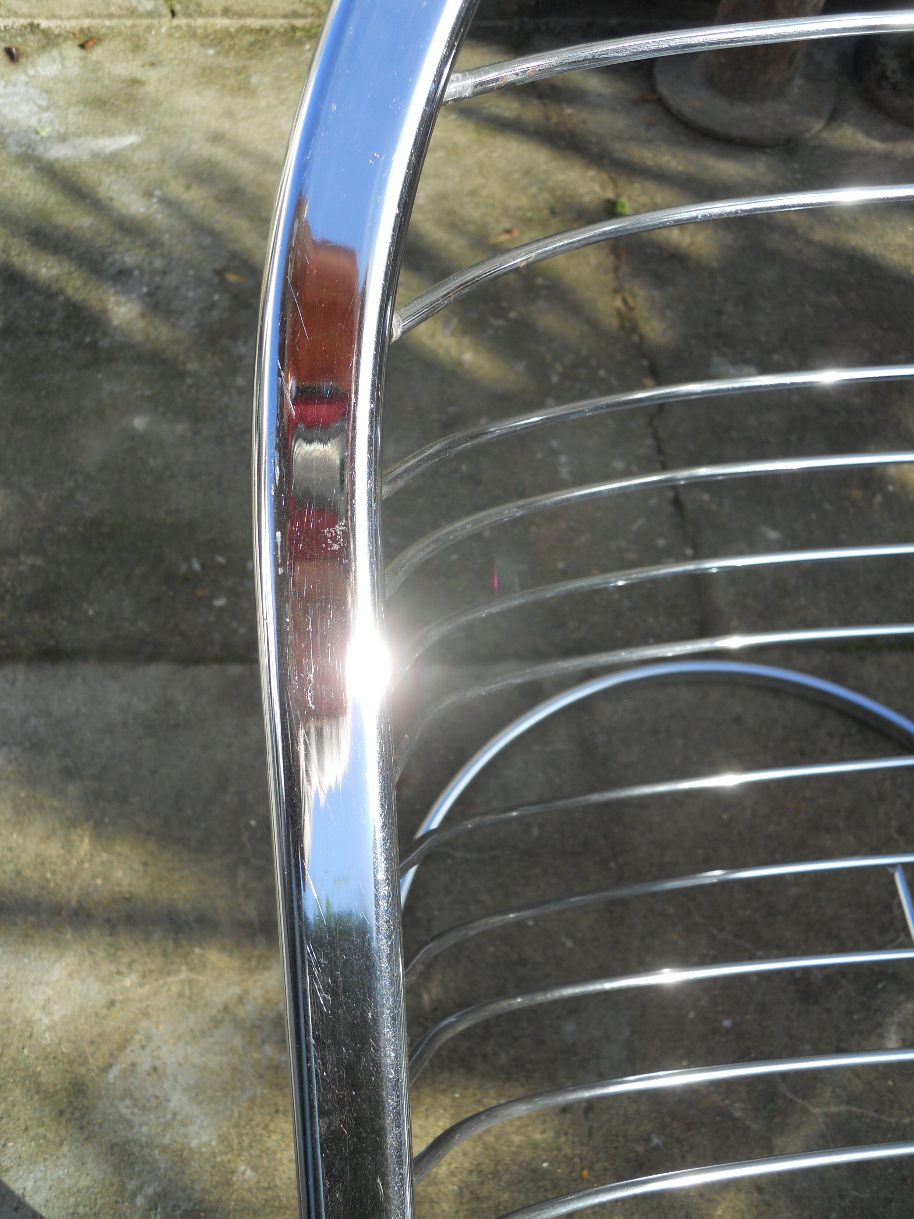 Flesh gastone rinaldi egg chair