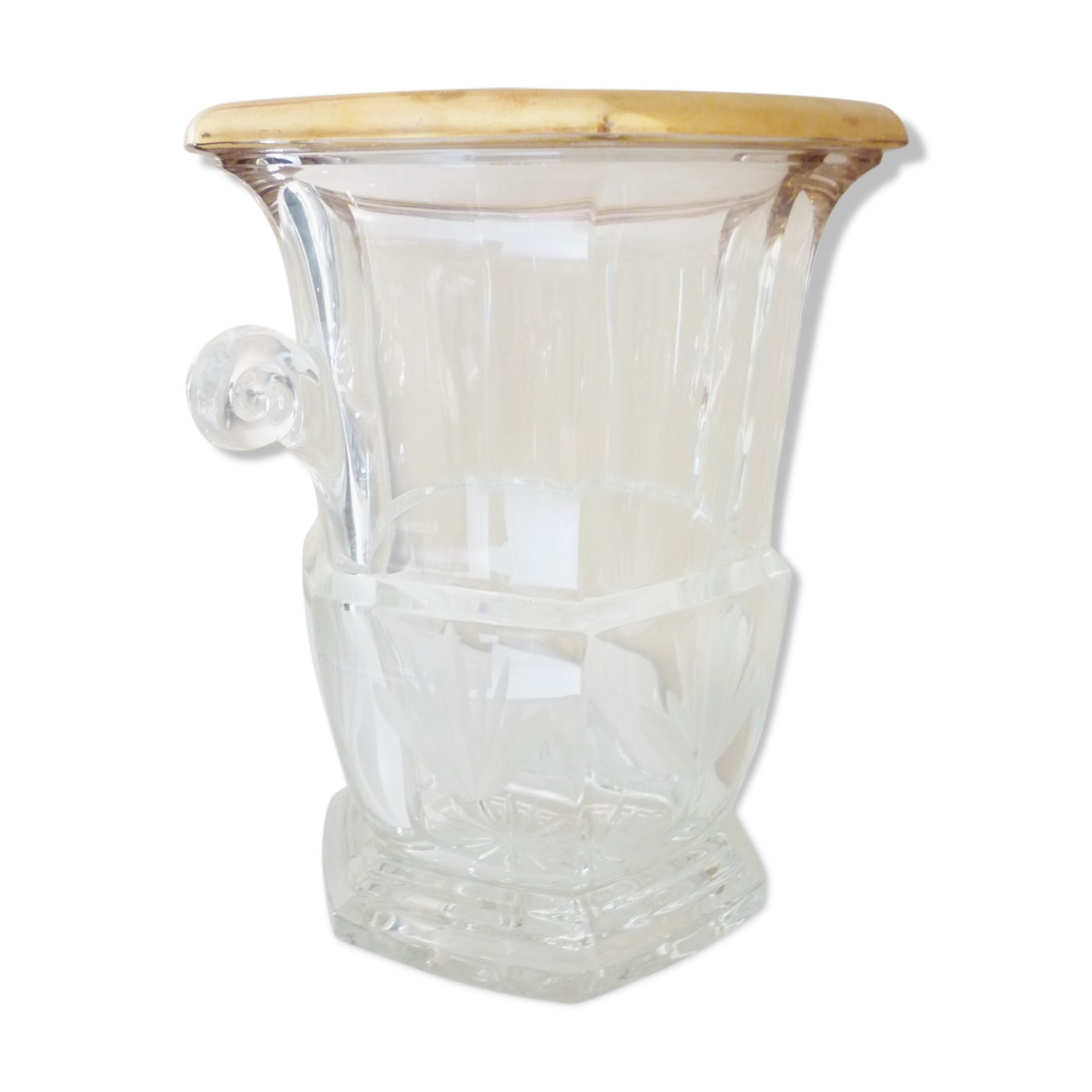 Champagne bucket in cut, engraved, thick crystal, signed "cristal de Lorraine"