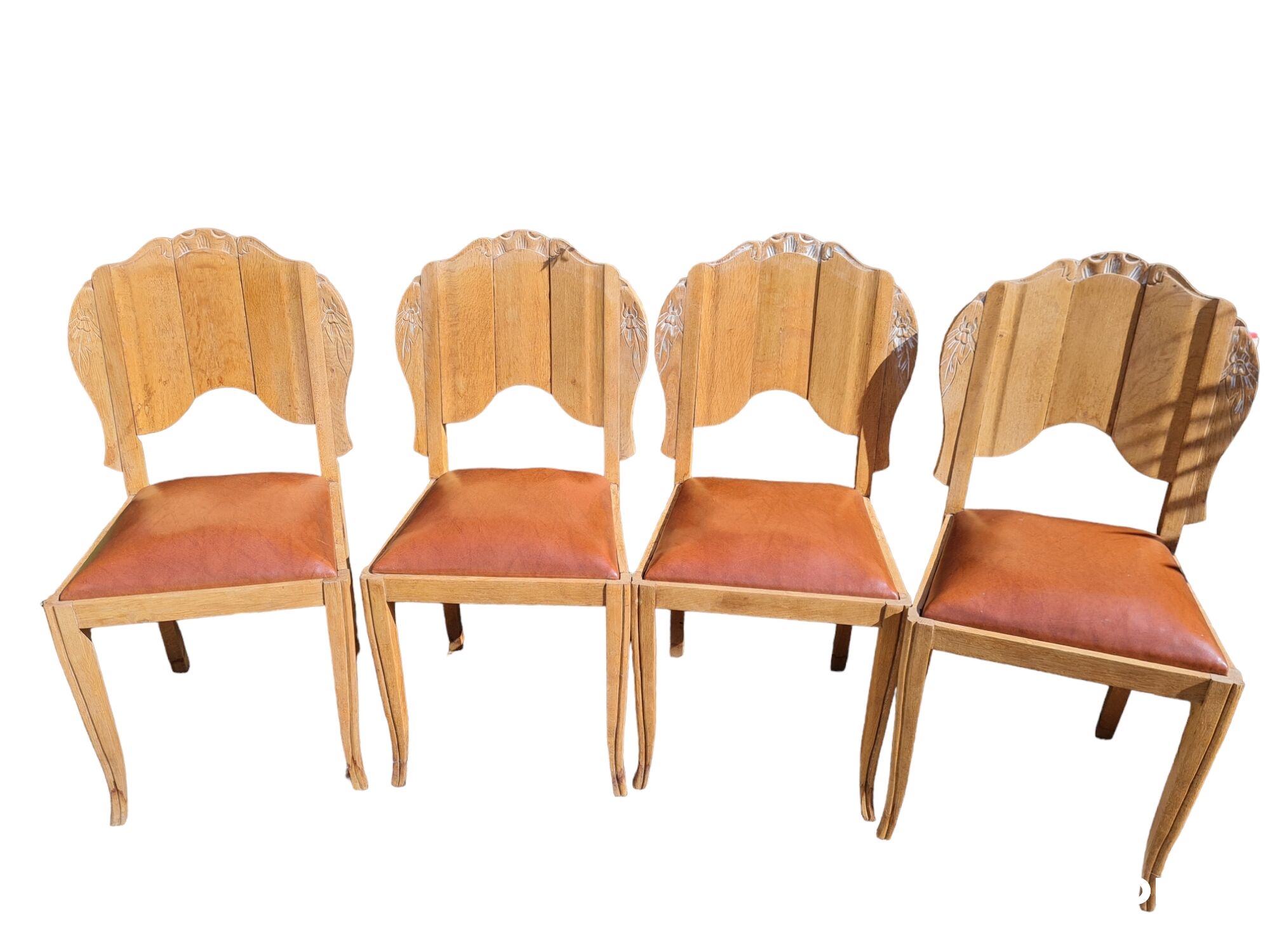 Set of art deco chairs in wood and skaï