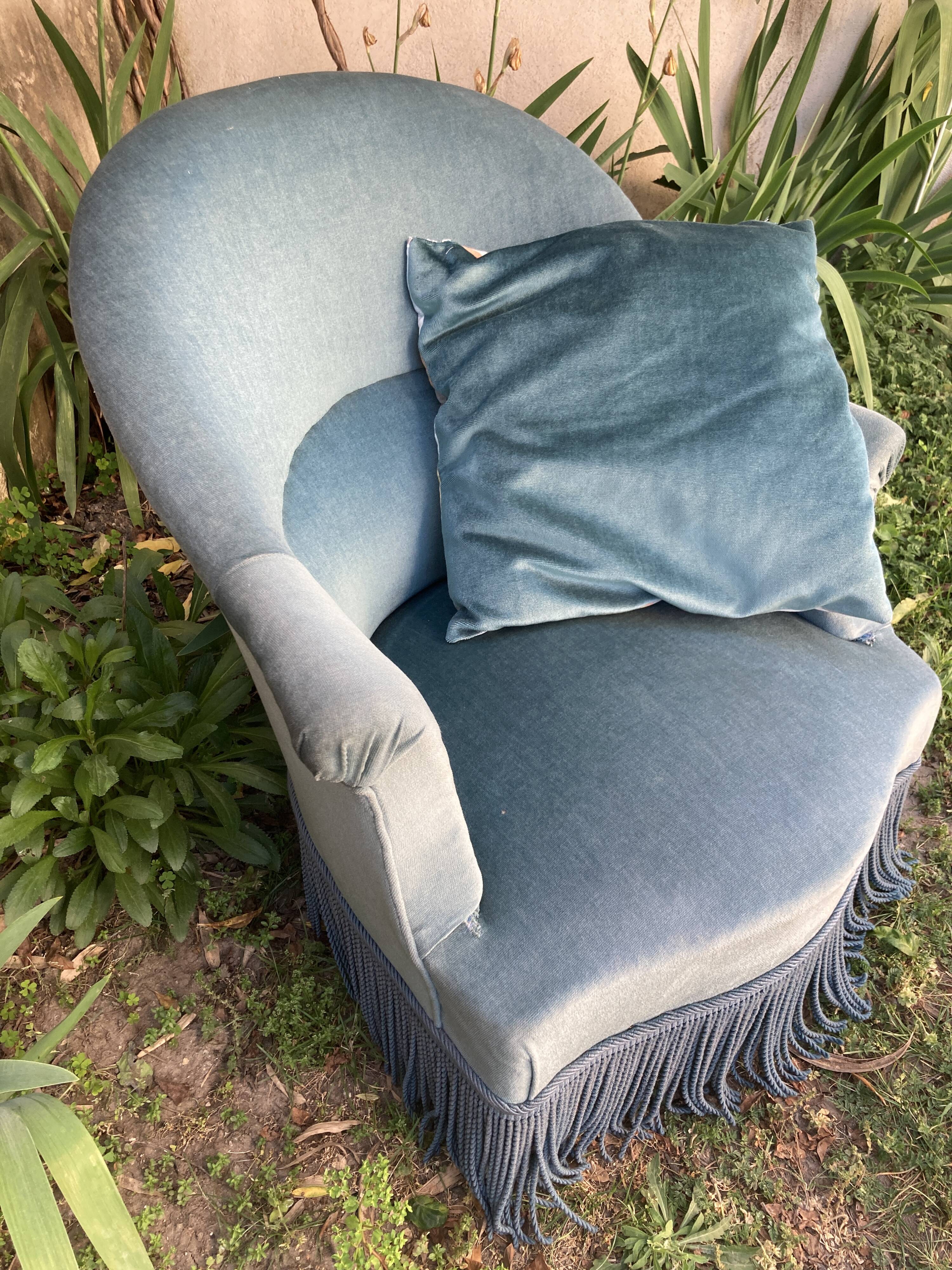 Toad Chair - electric blue - with its cushion