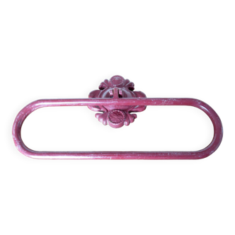 Towel rack, Art Deco, in burgundy enameled cast iron from the 30s and 40s