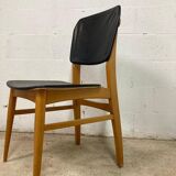 Chaise vintage : bois et cuir skai noir